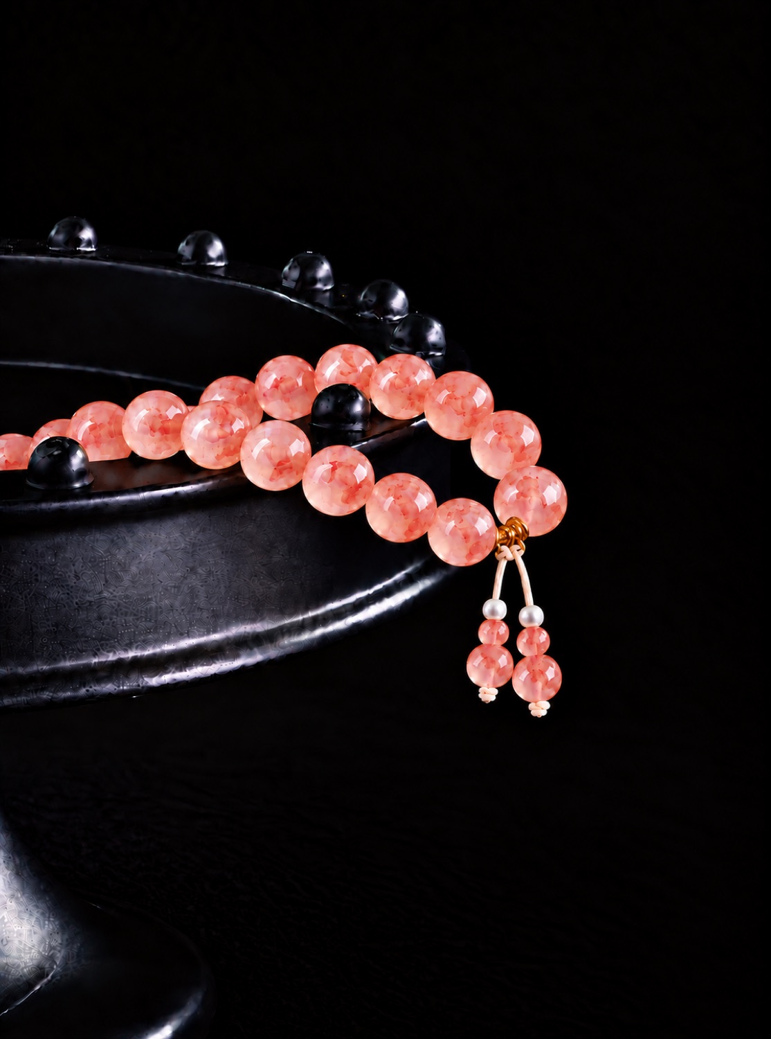 No. 02, Rose-pink, ivory, two small drops